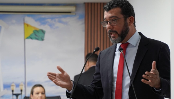 Kamai rebate o que classifica como "mentiras da Prefeitura" e denuncia uso indevido dos canais oficiais para atacar a oposição